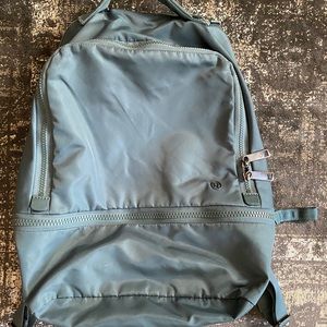 Lululemon Women’s 17L Travelers Backpack